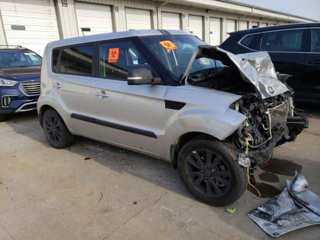 KNDJT2A63D7550851 - 2013 KIA SOUL + SILVER photo 4