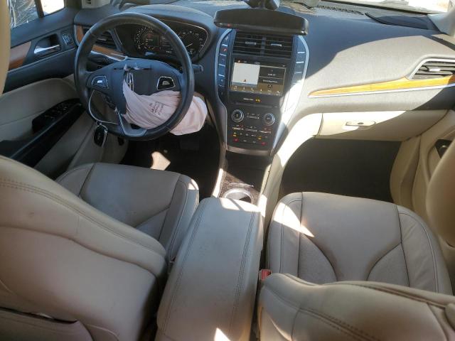 5LMCJ2C91KUL32324 - 2019 LINCOLN MKC SELECT 银色 照片 8