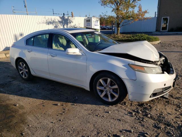 19UUA8F5XDA013405 - 2013 ACURA TL TECH WHITE photo 4