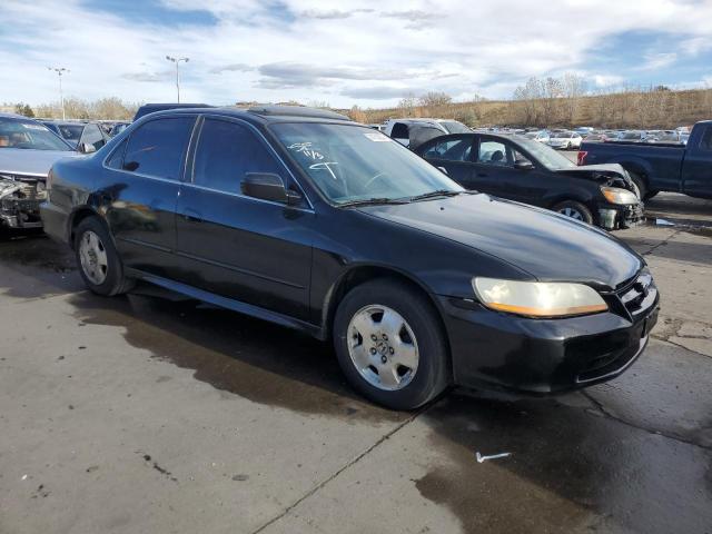 1HGCG16532A058555 - 2002 HONDA ACCORD EX BLACK photo 4