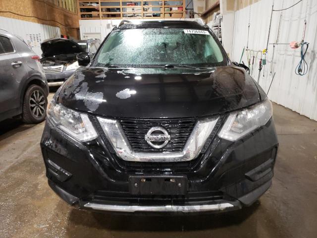 KNMAT2MV8HP505395 - 2017 NISSAN ROGUE S BLACK photo 5