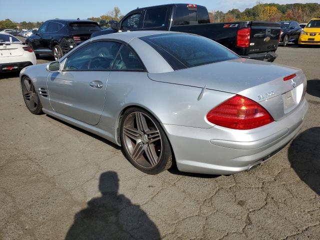 WDBSK75F83F058642 - 2003 MERCEDES-BENZ SL 500R SILVER photo 2