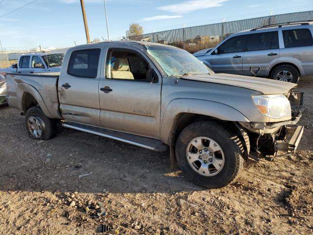 3TMKU72NX6M008210 - 2006 TOYOTA TACOMA DOUBLE CAB PRERUNNER LONG BED GOLD photo 4