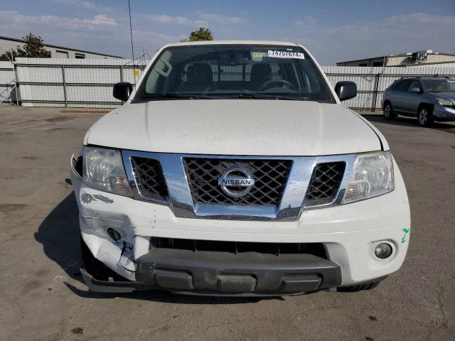 1N6AD0FR5KN751497 - 2019 NISSAN FRONTIER SV WHITE photo 5