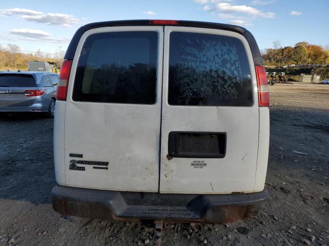 1GCZGTCG2B1132364 - 2011 CHEVROLET EXPRESS G3 WHITE photo 6