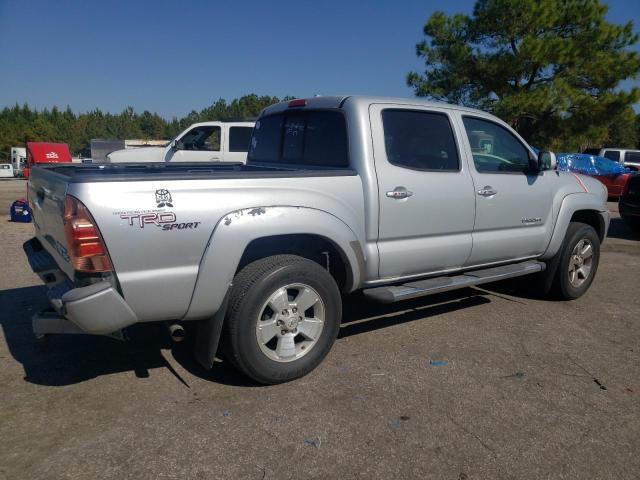 3TMJU62NX9M085069 - 2009 TOYOTA TACOMA DOUBLE CAB PRERUNNER SILVER photo 3