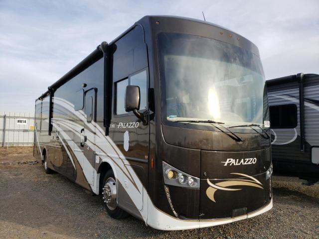 4UZACJDT3GCHF6964 - 2016 FREIGHTLINER CHASSIS XC ორფეროვანი ფოტო 1