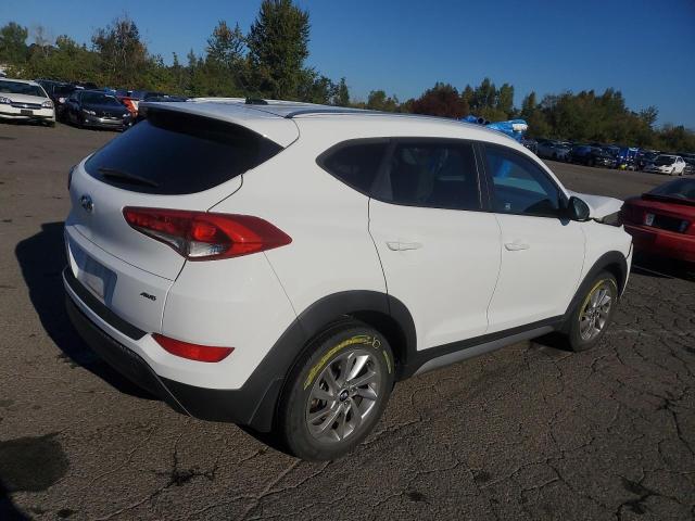 KM8J3CA47HU313755 - 2017 HYUNDAI TUCSON LIMITED WHITE photo 3