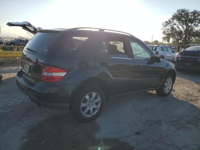 4JGBB22E97A155282 - 2007 MERCEDES-BENZ ML 320 CDI BLACK photo 3