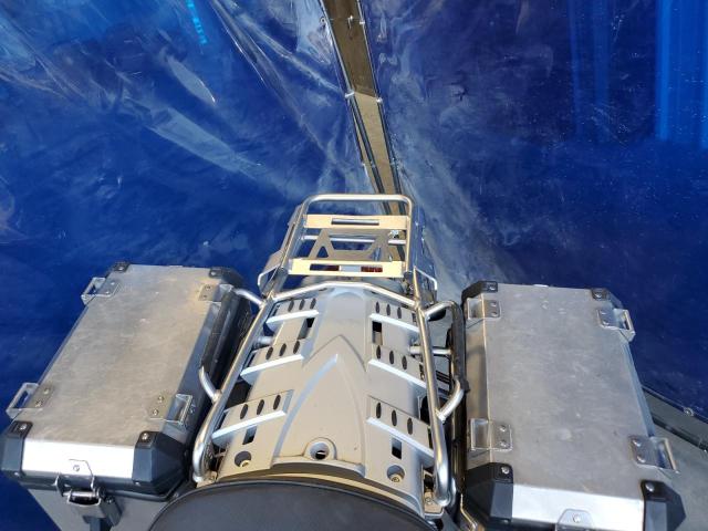 WB1048003DZX68671 - 2013 BMW R1200 GS ADVENTURE WHITE photo 6