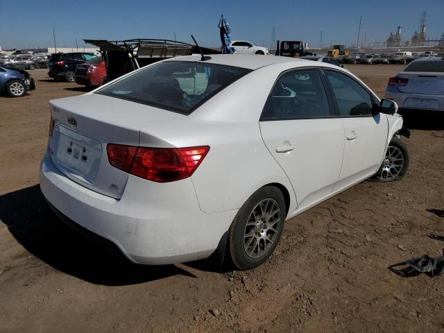 KNAFU4A25D5681476 - 2013 KIA FORTE EX WHITE photo 3