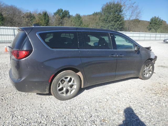 2C4RC1FG6KR721635 - 2019 CHRYSLER PACIFICA TOURING PLUS GRAY photo 3