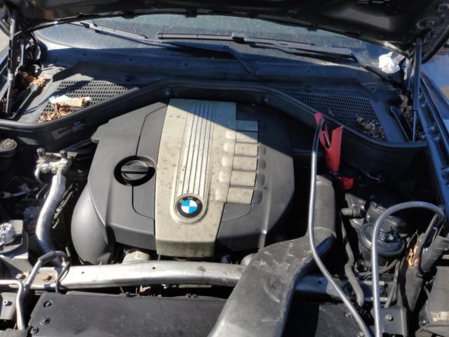 5UXZW0C50C0B89770 - 2012 BMW X5 XDRIVE35D BLUE photo 11