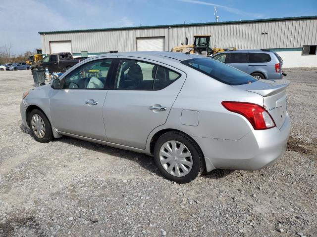 3N1CN7AP5EL822373 - 2014 NISSAN VERSA S SILVER photo 2