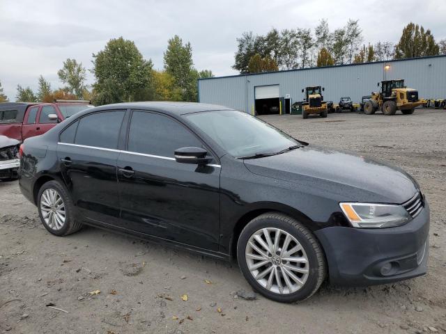 3VWLL7AJXDM429649 - 2013 VOLKSWAGEN JETTA TDI BLACK photo 4