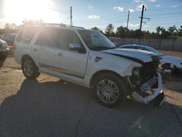 5LMFU28537LJ01769 - 2007 LINCOLN NAVIGATOR თეთრი ფოტო 4