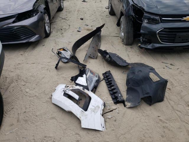 1FM5K8AR0JGC43260 - 2018 FORD EXPLORER POLICE INTERCEPTOR WHITE photo 13