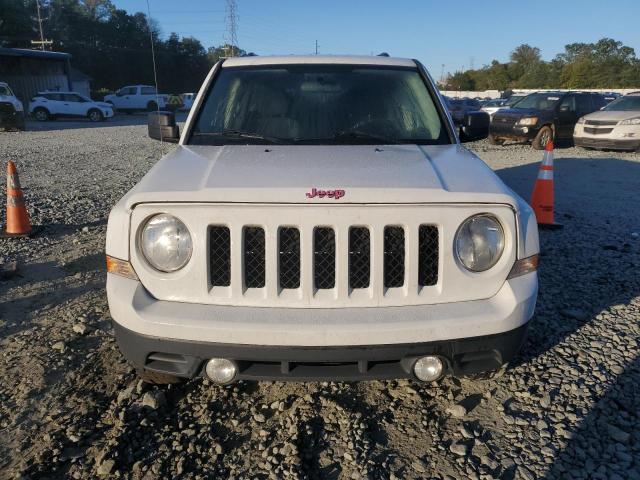 1C4NJPBA3FD235379 - 2015 JEEP PATRIOT SPORT WHITE photo 5