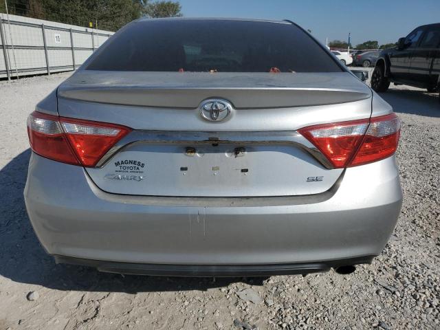 4T1BF1FKXFU094634 - 2015 TOYOTA CAMRY LE SILVER photo 6