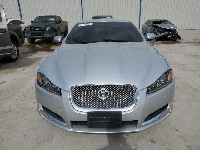 SAJWJ0EF7D8U08752 - 2013 JAGUAR XF SILVER photo 5