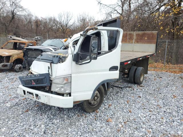 JL6CCE1S07K009241 - 2007 MITSUBISHI FE 85D WHITE photo 1