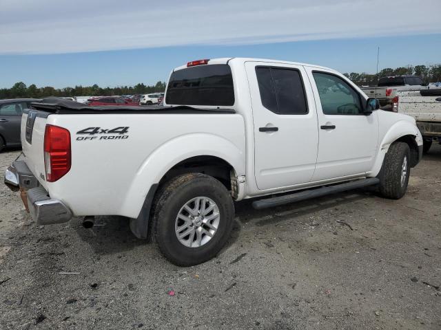 1N6AD0EV3BC442637 - 2011 NISSAN FRONTIER S WHITE photo 3