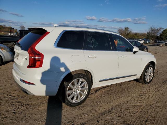 YV4A22PL5G1061422 - 2016 VOLVO XC90 T6 WHITE photo 3