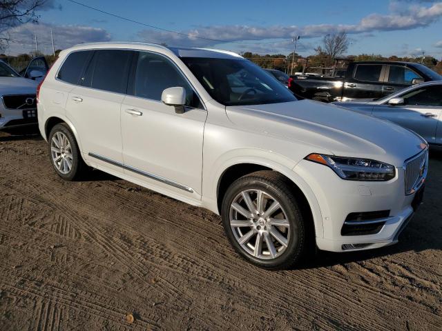 YV4A22PL5G1061422 - 2016 VOLVO XC90 T6 WHITE photo 4