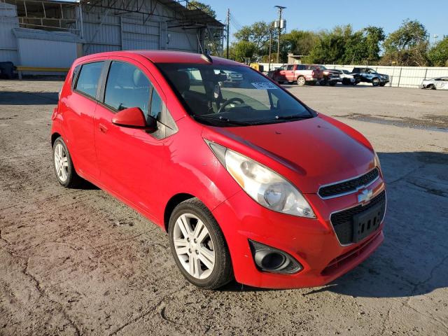 KL8CD6S93FC751948 - 2015 CHEVROLET SPARK 1LT RED photo 4