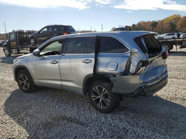 5TDBZRFHXJS872586 - 2018 TOYOTA HIGHLANDER LE SILVER photo 2