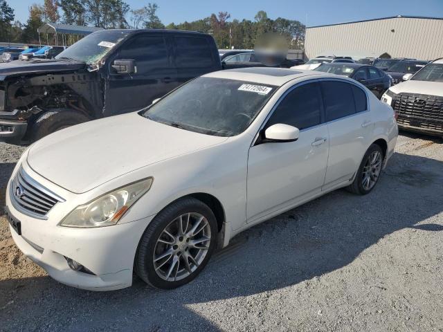 2012 INFINITI G37, 