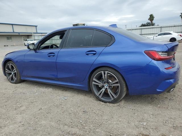 3MW5R1J06N8C42088 - 2022 BMW 330I BLUE photo 2