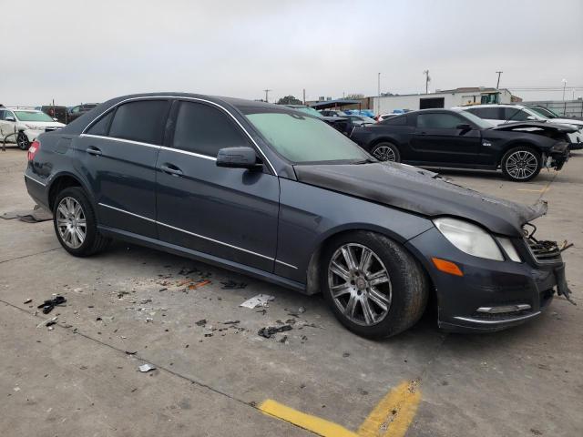 WDDHF5KB4DA722476 - 2013 MERCEDES-BENZ E 350 BLACK photo 4