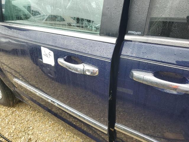 2C4RC1CGXCR326797 - 2012 CHRYSLER TOWN & COU TOURING L BLUE photo 13