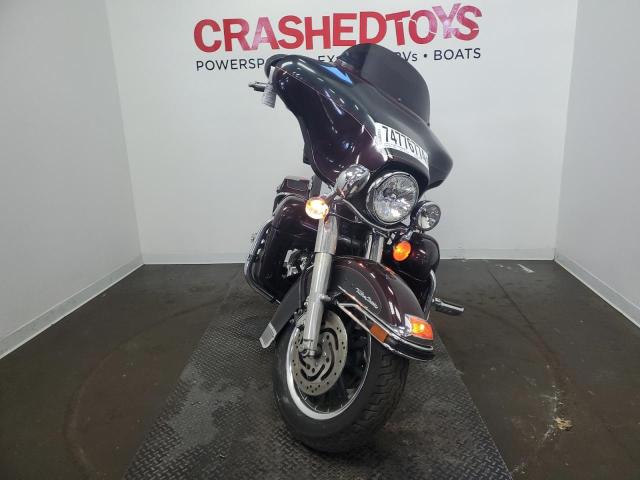 1HD1FCW115Y664481 - 2005 HARLEY-DAVIDSON FLHTCUI 勃艮第红 照片 2