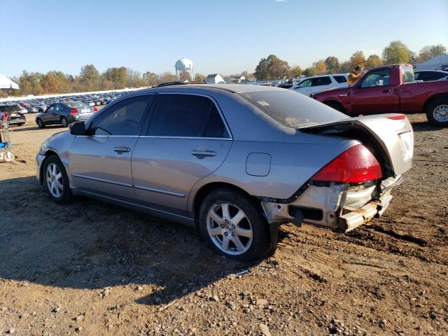 1HGCM564X7A228098 - 2007 HONDA ACCORD LX SILVER photo 2