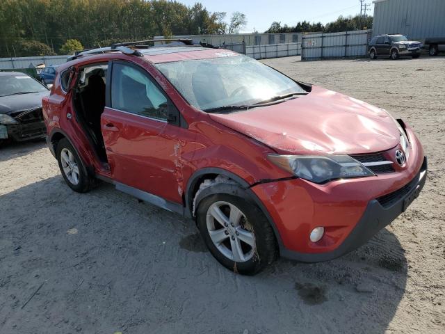 2T3RFREV0EW136744 - 2014 TOYOTA RAV4 XLE RED photo 4