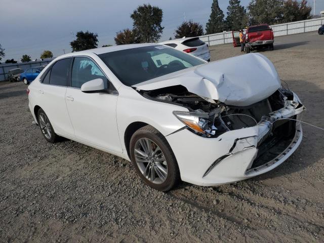 4T1BF1FK4GU242939 - 2016 TOYOTA CAMRY SE LE Beyaz fotoğraf 4