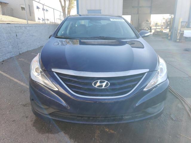 5NPEB4AC3EH946636 - 2014 HYUNDAI SONATA GLS BLUE photo 5