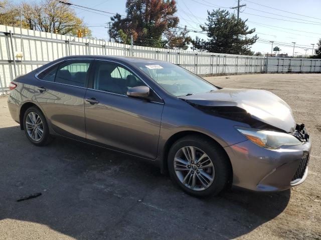 4T1BF1FK7FU065303 - 2015 TOYOTA CAMRY LE GRAY photo 4