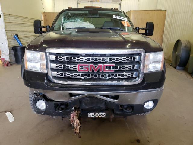 1GT120CG8CF141813 - 2012 GMC SIERRA K2500 SLE BLACK photo 5