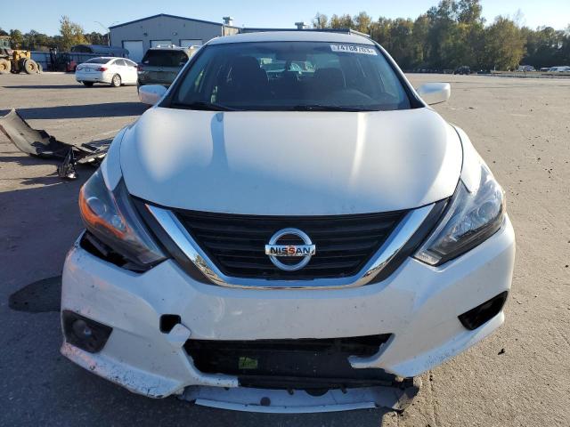 1N4AL3AP9HC494206 - 2017 NISSAN ALTIMA 2.5 WHITE photo 5