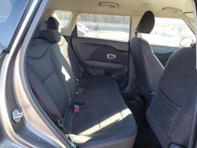 KNDJN2A20E7067858 - 2014 KIA SOUL GRAY photo 10