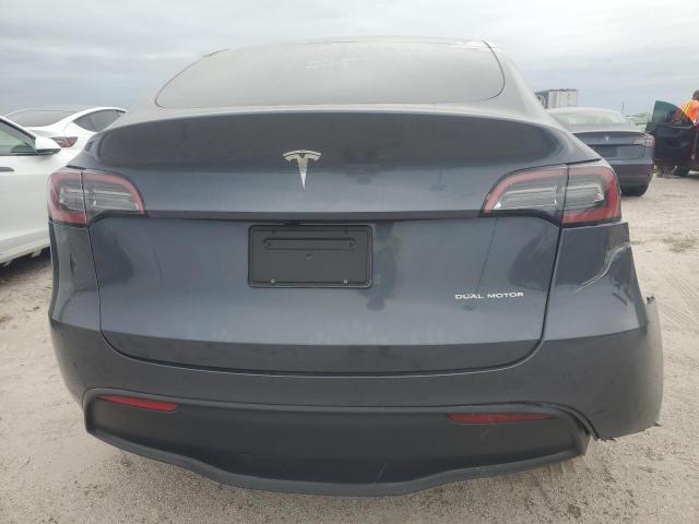 7SAYGDEE1PA189392 - 2023 TESLA MODEL Y GRAY photo 6