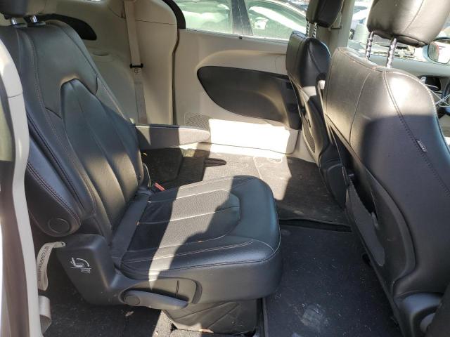 2C4RC1BG1LR140440 - 2020 CHRYSLER PACIFICA TOURING L GRAY photo 11