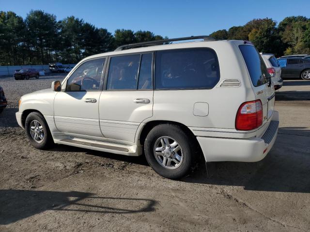 JTJHT00W823521562 - 2002 LEXUS LX 470 WHITE photo 2