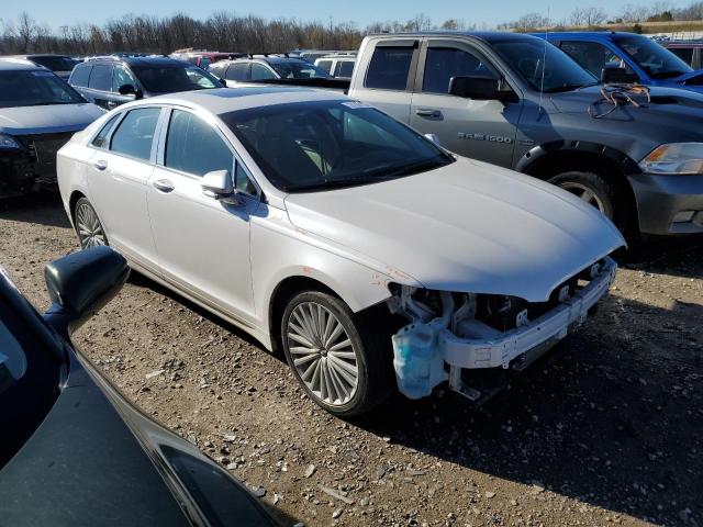 3LN6L5MU4HR634057 - 2017 LINCOLN MKZ HYBRID RESERVE WHITE photo 4