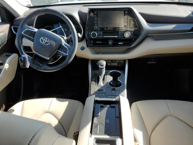 5TDGZRBH5MS548168 - 2021 TOYOTA HIGHLANDER XLE BLUE photo 8