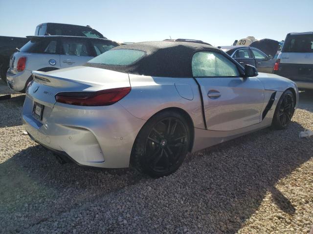 WBAHF3C03NWX80169 - 2022 BMW Z4 SDRIVE30I SILVER photo 3