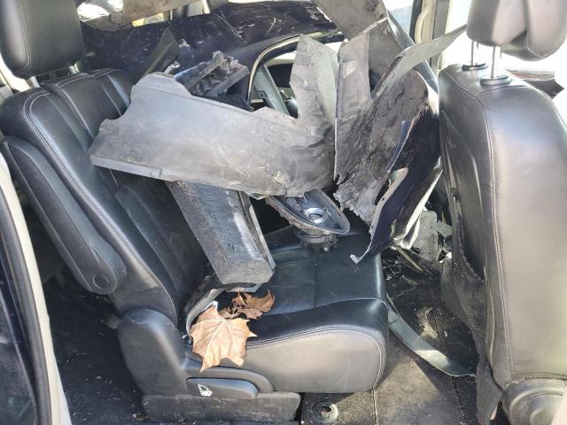 2C4RC1BG6CR381930 - 2012 CHRYSLER TOWN & COU TOURING BLUE photo 11